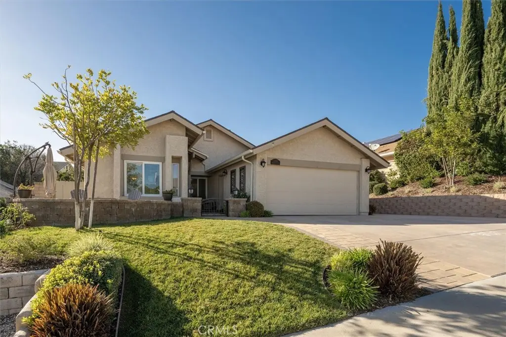 22948 Magnolia Glen, Valencia, CA 91354 - Image #1