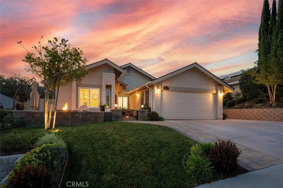 22948 Magnolia Glen, Valencia, CA 91354 - Image #2