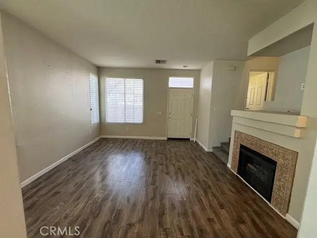 25554 Schubert, Stevenson Ranch, CA 91381 - Image #3