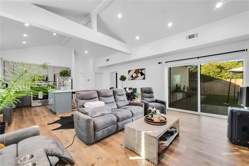 6118 Ethel Avenue, Valley Glen, CA 91401 - #1