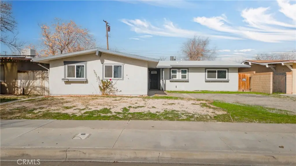 1041 W Avenue H2, Lancaster, CA 93534 - #1