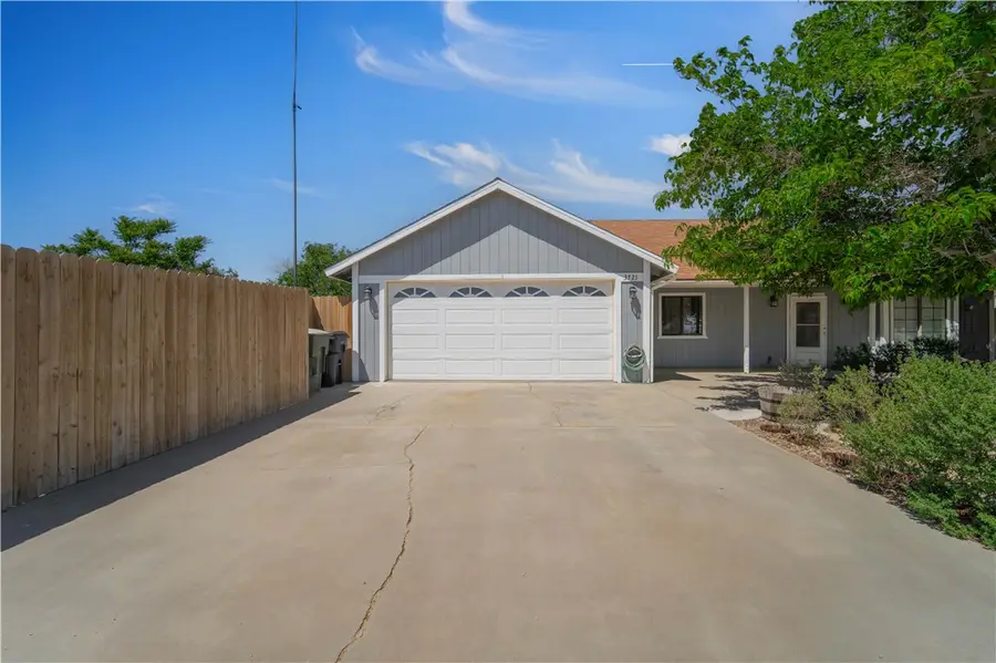 3721 Stetson Avenue, Rosamond, CA 93560 - #2