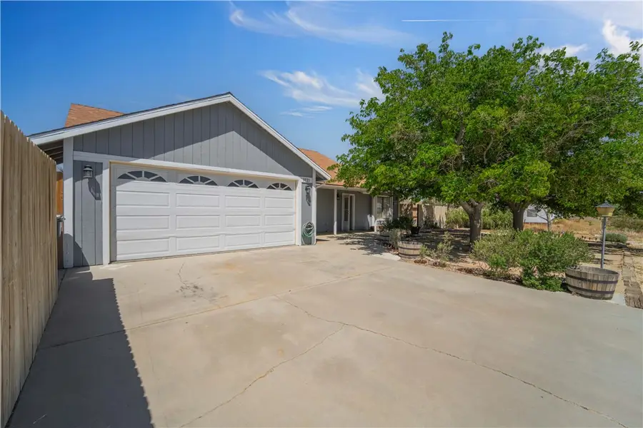 3721 Stetson Avenue, Rosamond, CA 93560 - #3