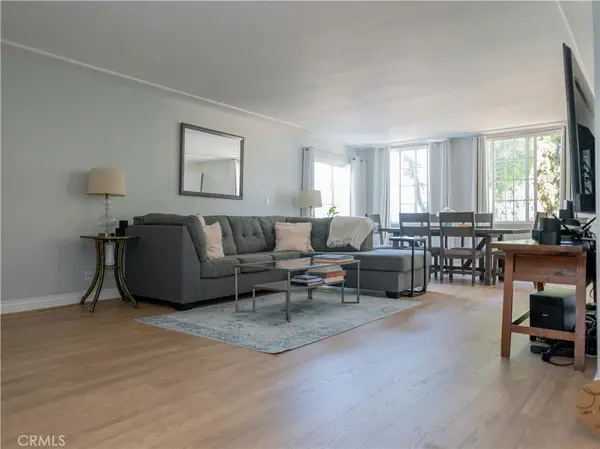 5050 Coldwater Canyon #102, Sherman Oaks, CA 91423
