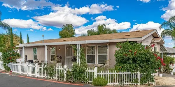 30000 Hasley Canyon Rd #25, Castaic, CA 91384