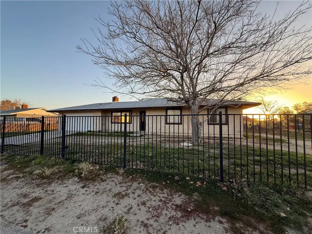 40942 159th Street E, Lancaster, CA 93535 - #1