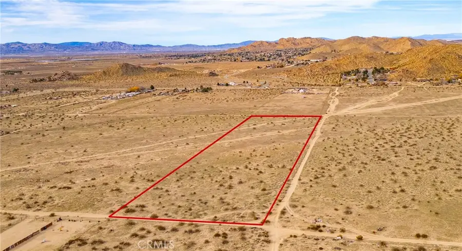 18200 E Avenue P, Palmdale, CA 93591 - #2