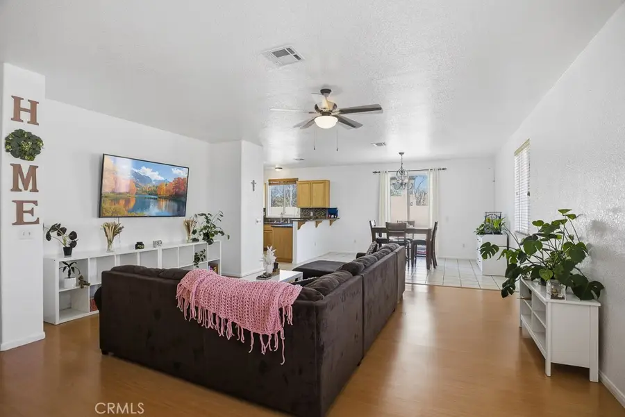 751 Pino Avenue, Lancaster, CA 93535 - Image #3