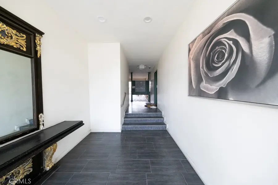 240 S Doheny Drive, Beverly Hills, CA 90211 - #3