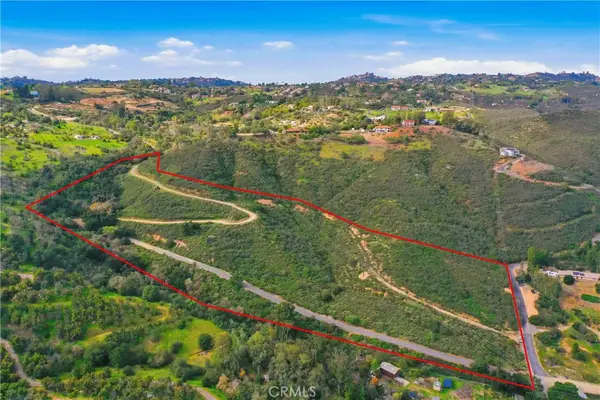 27995 Cougar Pass, Escondido, CA 92026