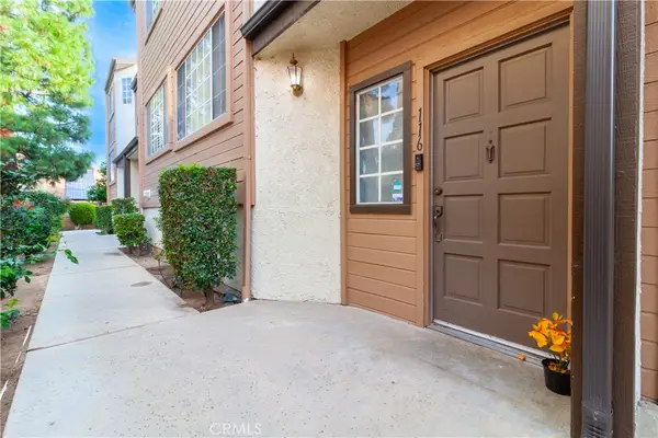 7658 Topanga Canyon #116, Canoga Park, CA 91304