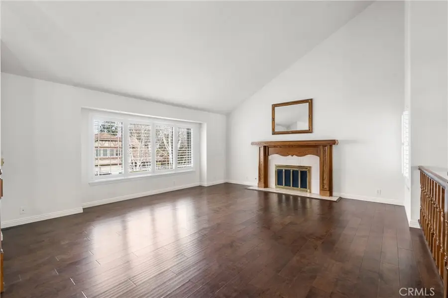 11861 Darby Avenue, Porter Ranch, CA 91326 - Image #3