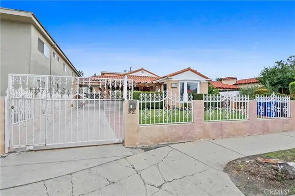 1921 Chariton Street, Los Angeles, CA 90034