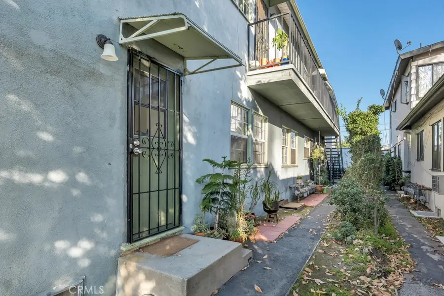 6308 Coldwater Canyon, North Hollywood, CA 91606 - #2