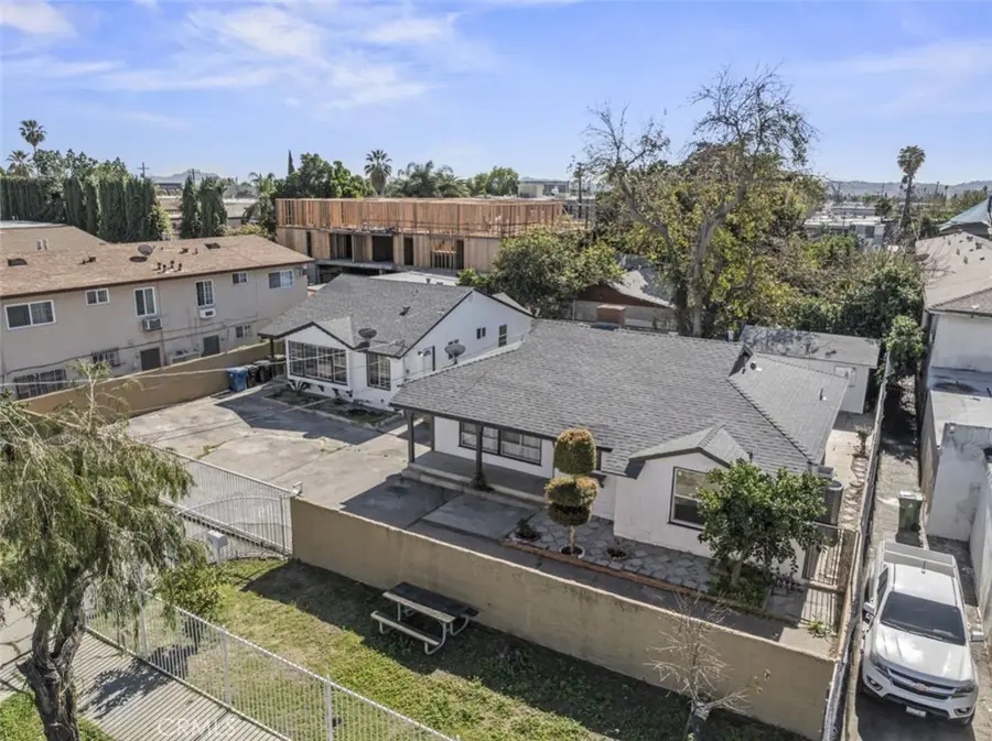 14722 Strathern, Panorama City, CA 91402 - #3