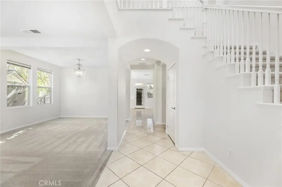 22046 Halsted, Chatsworth, CA 91311 - Image #2