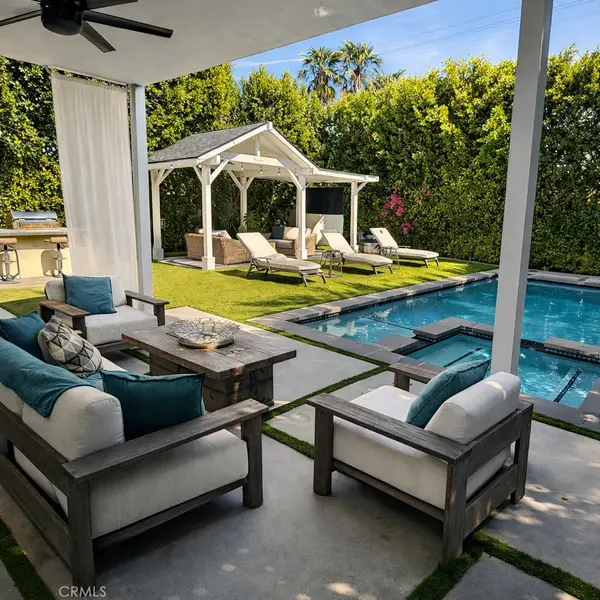 5510 Columbus, Van Nuys, CA 91411