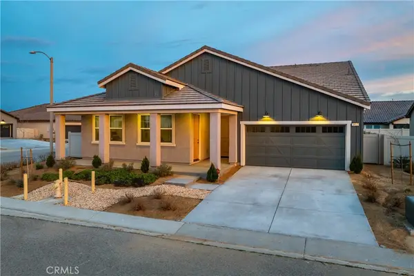 8812 W Dale Drive, Lancaster, CA 93536
