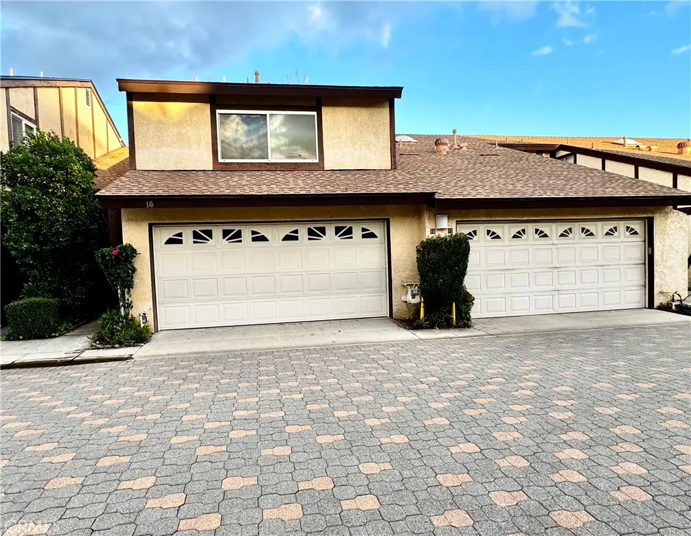 17241 Roscoe #16, Northridge, CA 91325 - #1