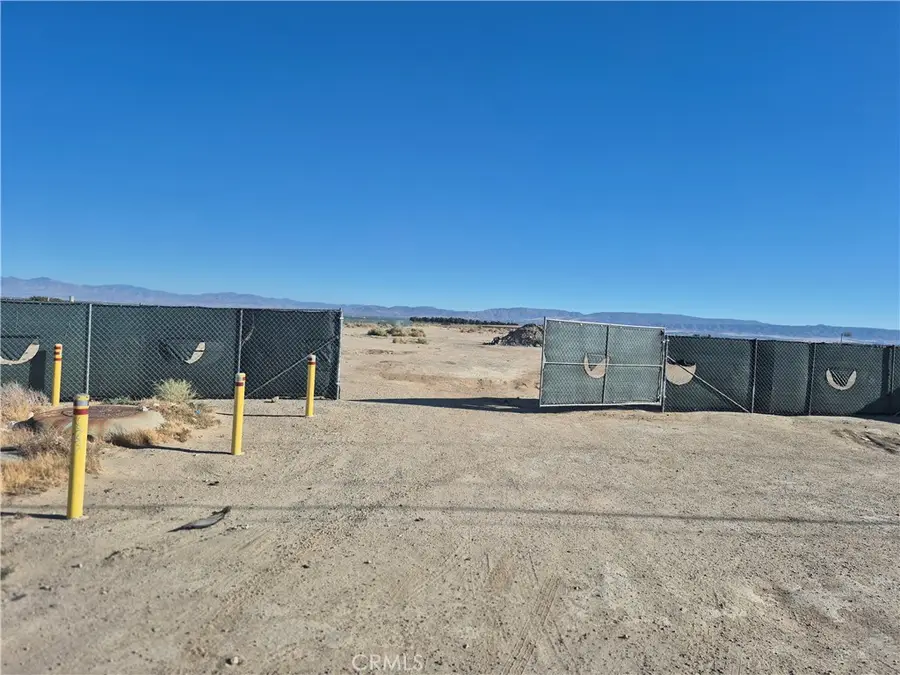 8200 15 W Avenue D-6, Lancaster, CA 93536 - #3