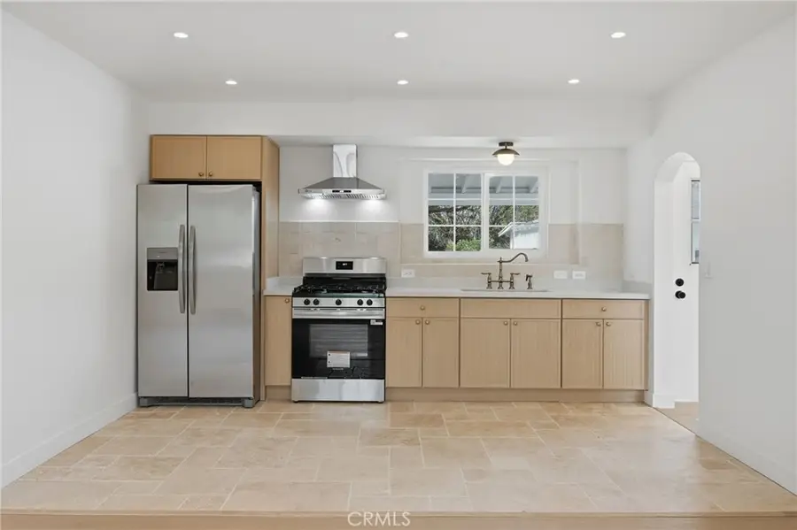 10315 Amboy Avenue, Pacoima, CA 91331 - #2