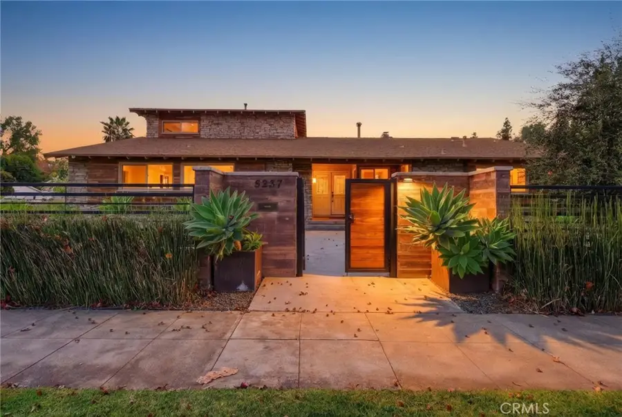 5237 Topanga Canyon, Woodland Hills, CA 91364 - #3