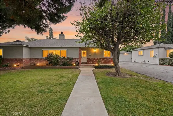 15934 Kittridge, Van Nuys, CA 91406