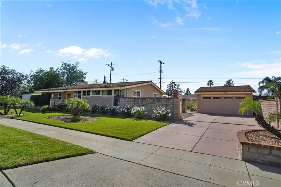 8347 Delco Avenue, Winnetka, CA 91306 - #2