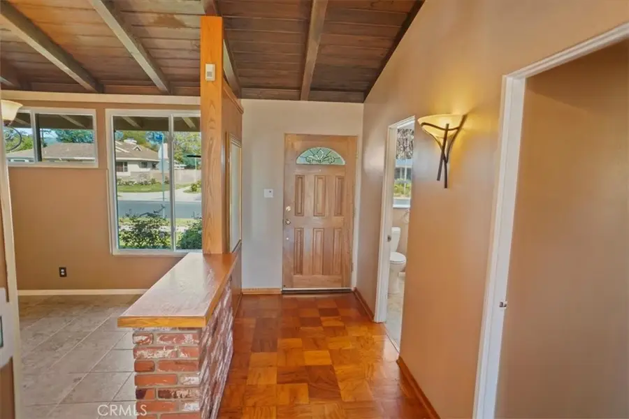 8347 Delco Avenue, Winnetka, CA 91306 - #3