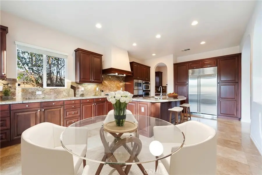 889 Lindamere Court, Simi Valley, CA 93065 - #3