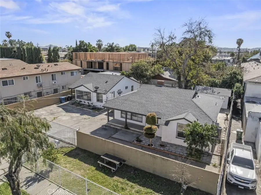 14722 Strathern, Panorama City, CA 91402 - #3