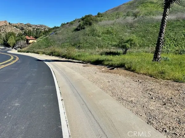 310 Bell Canyon, West Hills, CA 91307