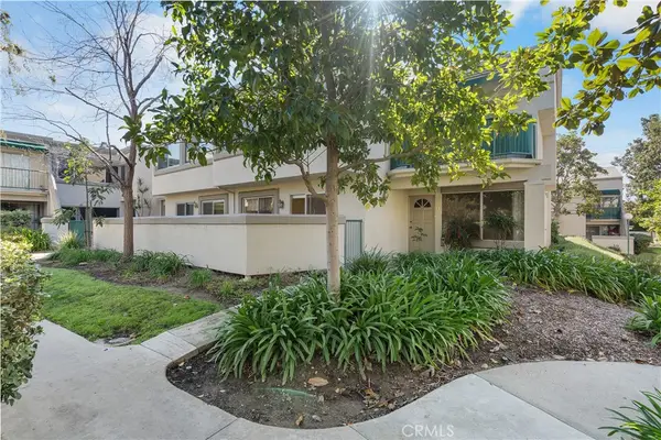 18510 Mayall Street #I, Northridge, CA 91324
