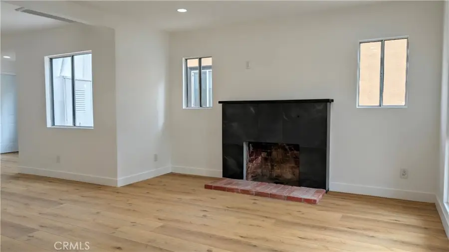 7036 6th Avenue, Los Angeles, CA 90043 - #3