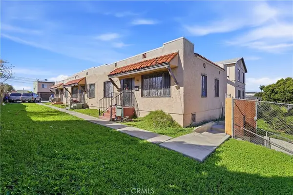 11143 Van Buren, Los Angeles, CA 90044