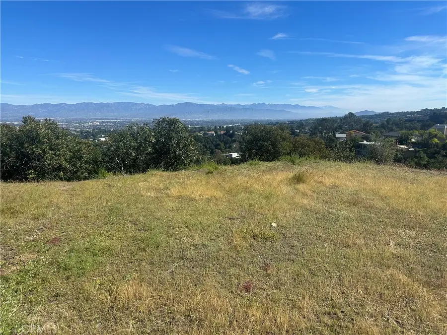 16986 Encino Hills Drive, Encino, CA 91436 - #2