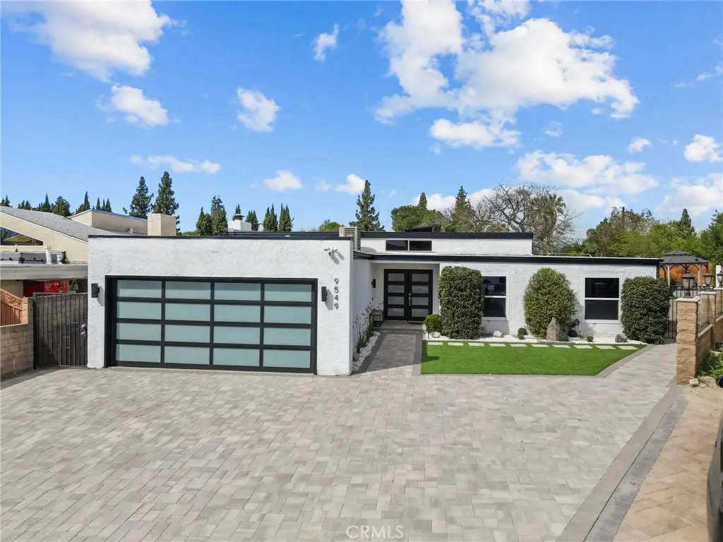 9549 Gladbeck, Northridge, CA 91324 - #1