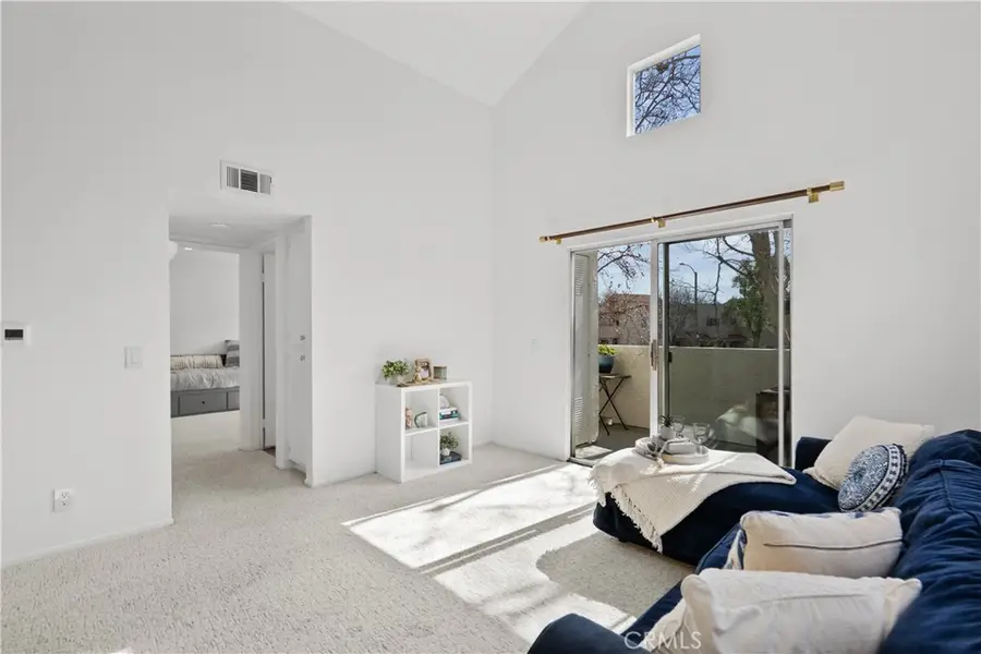 21358 Nandina Lane #204, Newhall, CA 91321 - #3