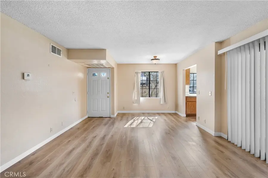 2554 Olive #101, Palmdale, CA 93550 - #3