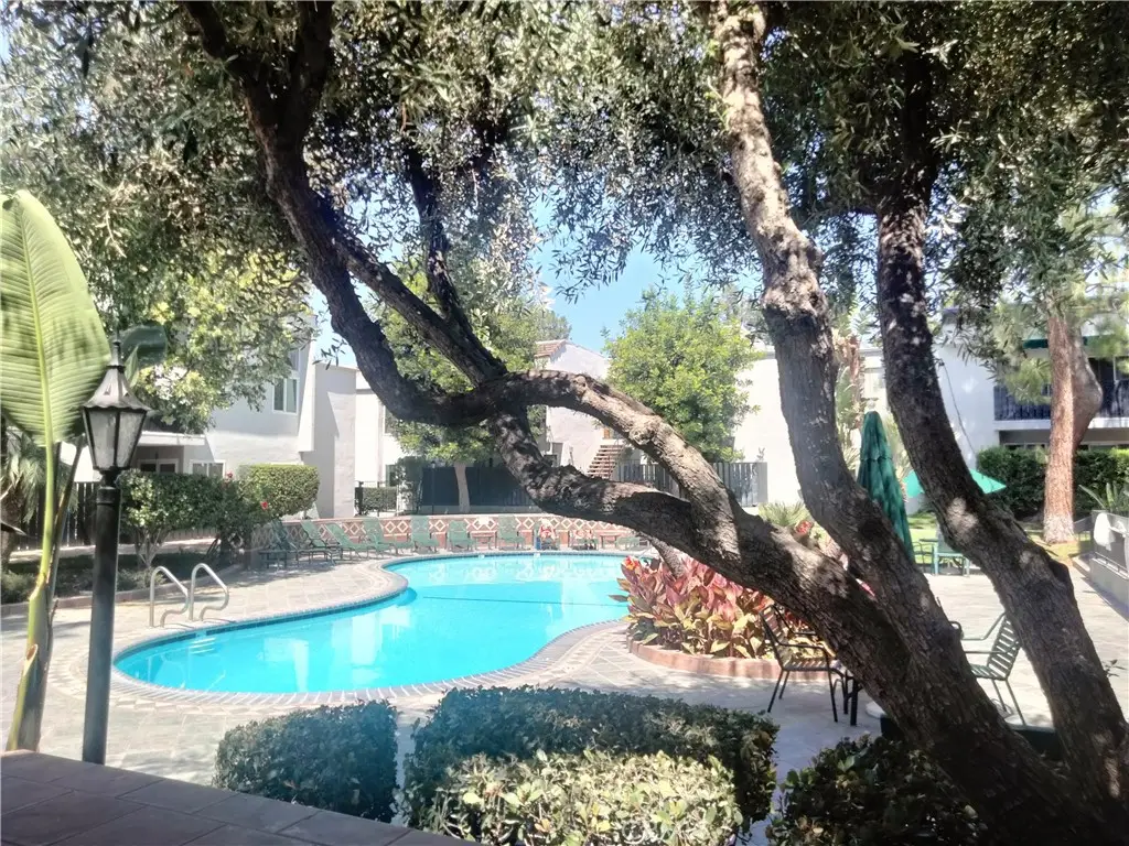 18645 Hatteras #186, Tarzana, CA 91356 - #1