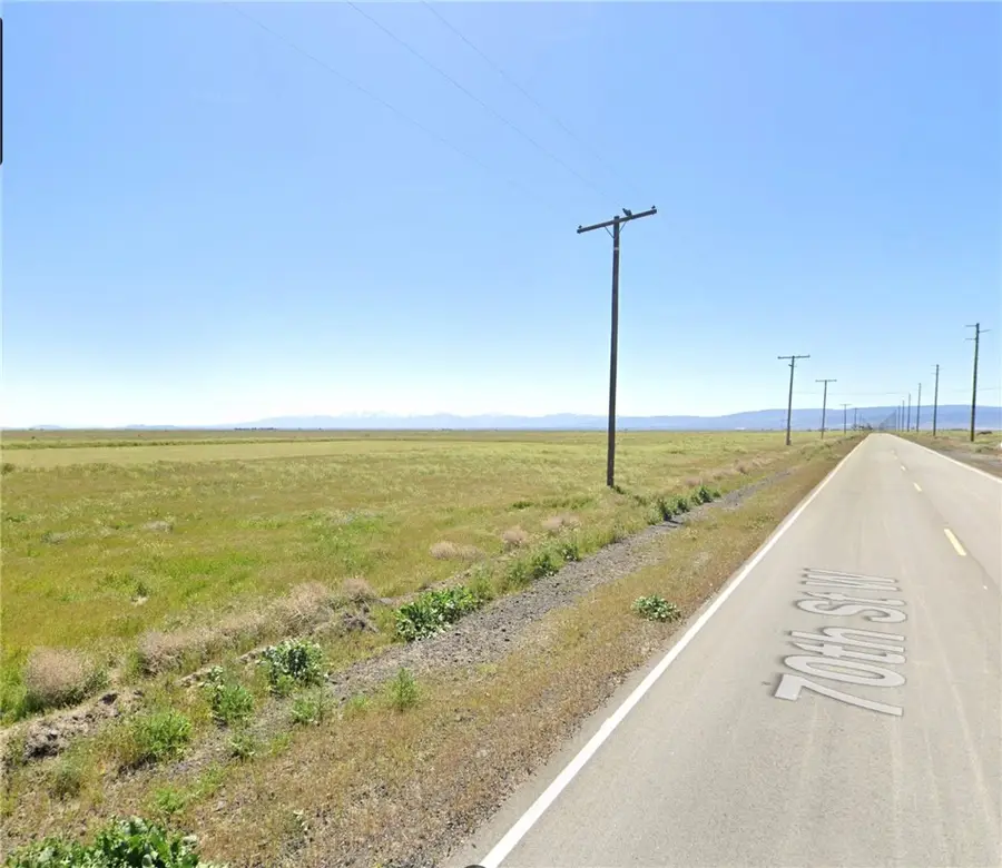 70 W Avenue B-4, Lancaster, CA 93536 - #2