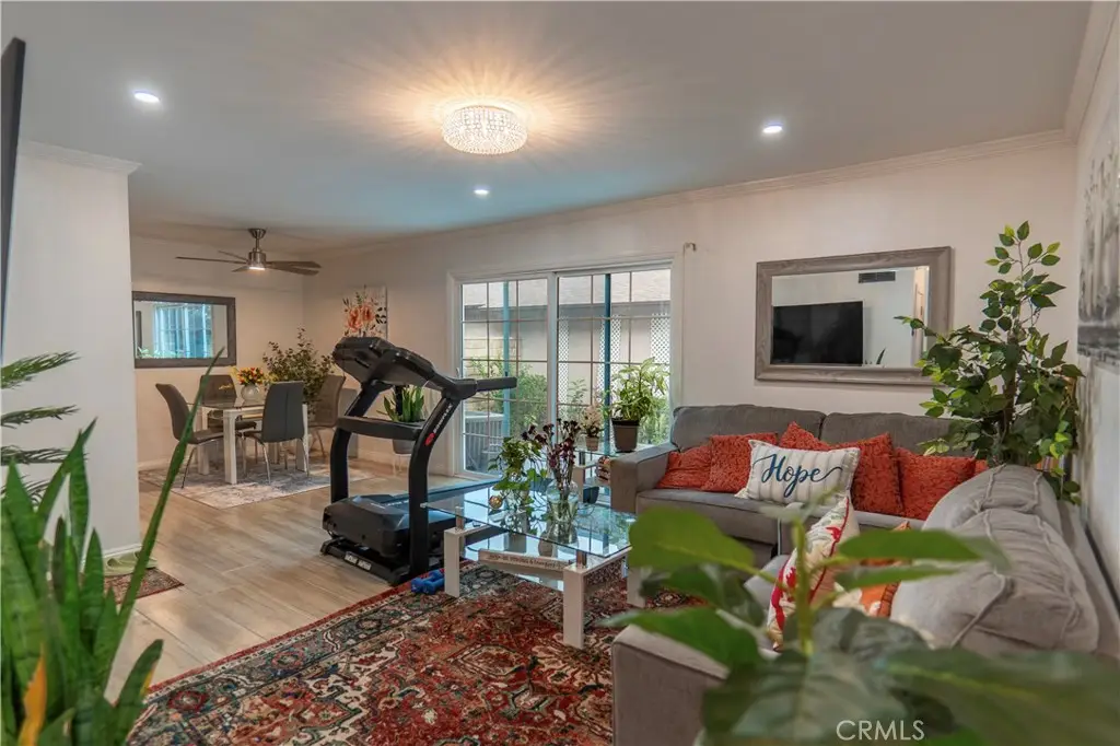 7554 Corbin #4, Reseda, CA 91335 - #1