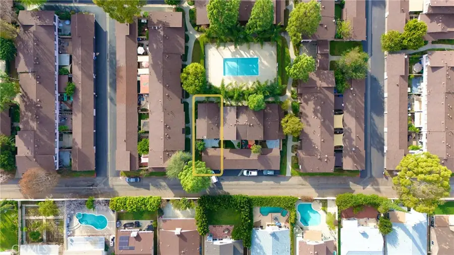 7554 Corbin #4, Reseda, CA 91335 - #2
