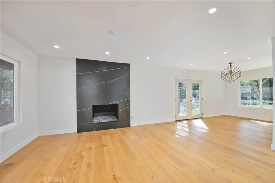 22357 Welby Way, Woodland Hills, CA 91303 - #3