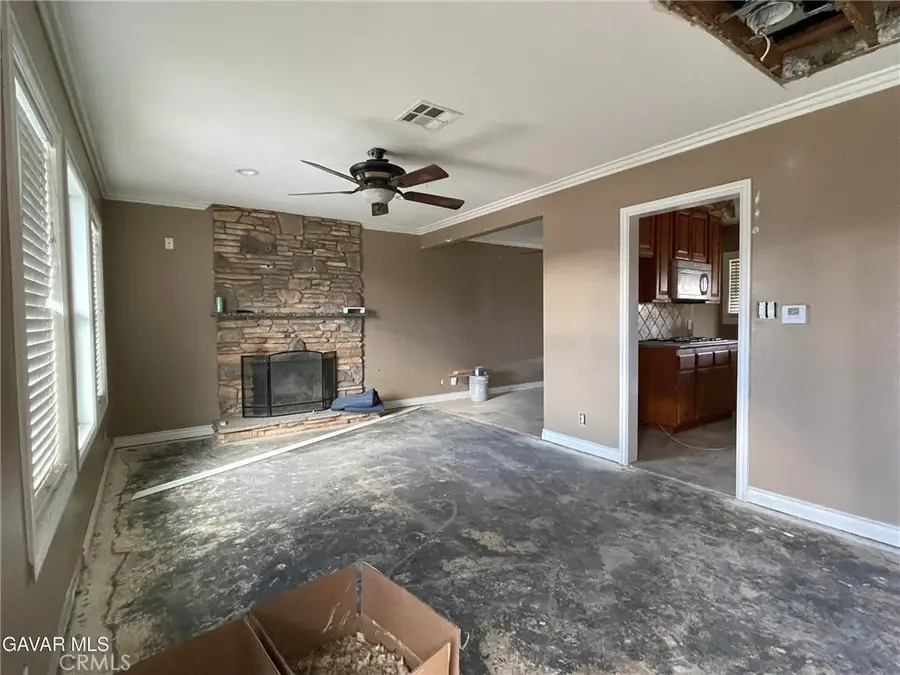 309 E Avenue J13, Lancaster, CA 93535 - #2