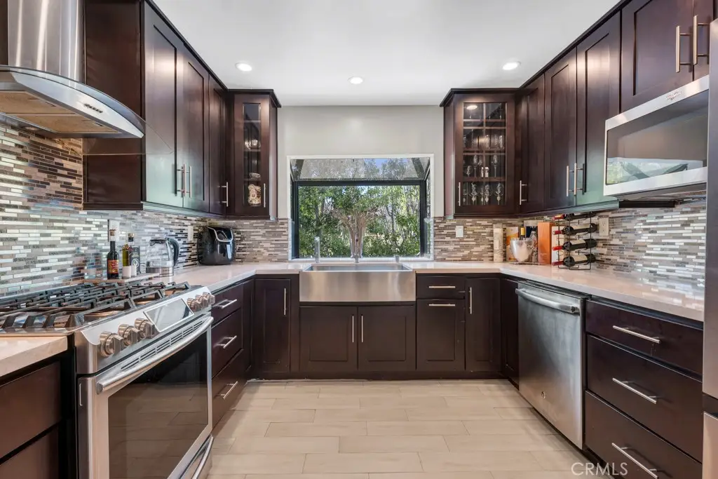 10011 Topanga Canyon #1, Chatsworth, CA 91311 - #1