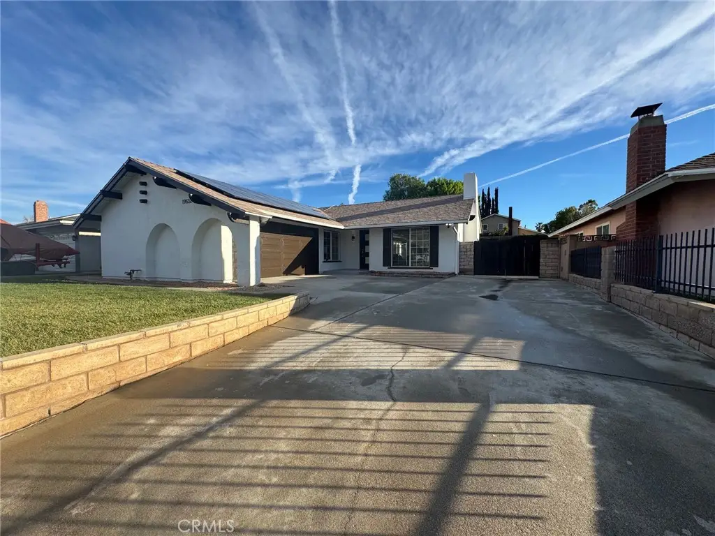 19532 Delight Street, Canyon Country, CA 91351 - #1