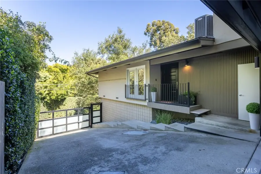 11922 Sunshine, Studio City, CA 91604 - #2