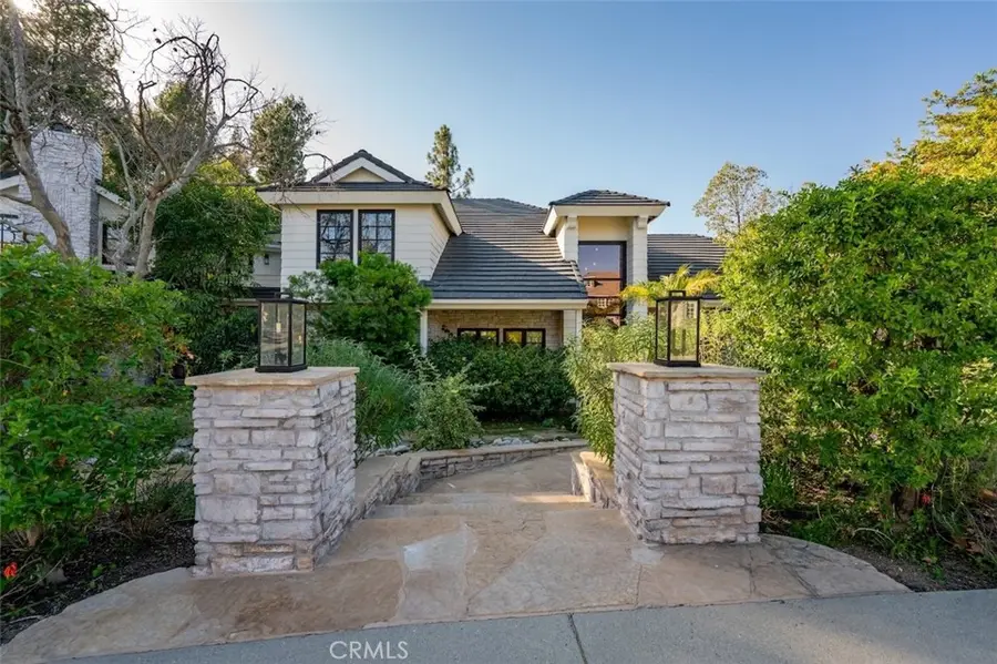 4017 Nogales, Tarzana, CA 91356 - #3