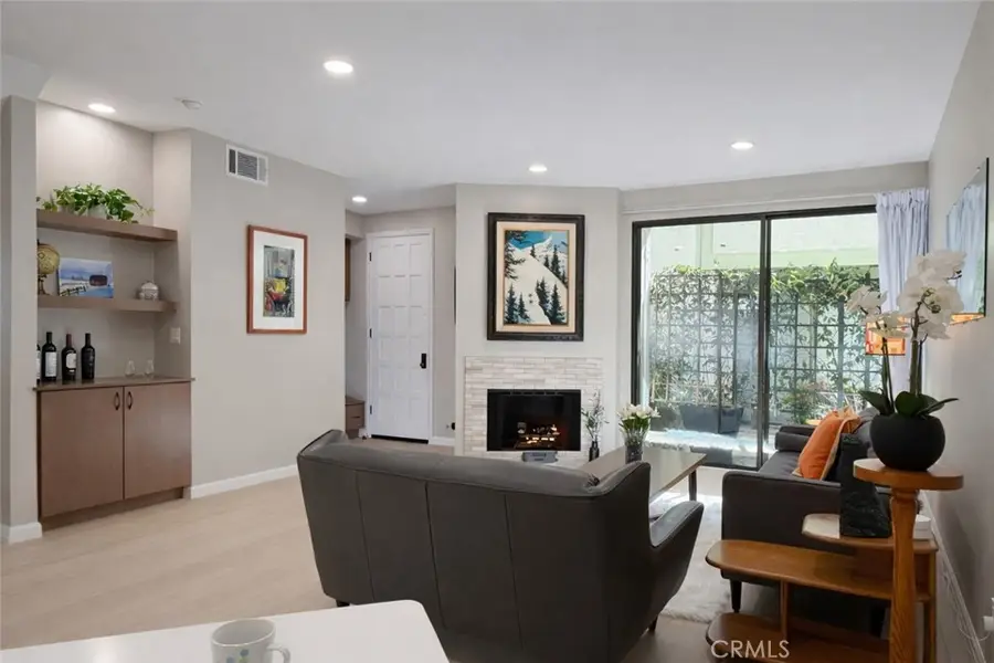 1108 18th Street #7, Santa Monica, CA 90403 - #2